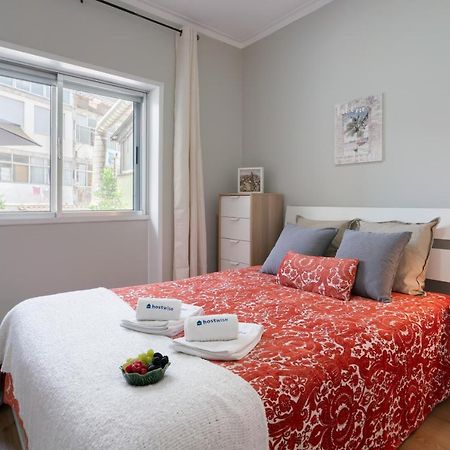 Host Wise - Modern Flats With Stunning Terrace Or Balcony - Central Location ポルト エクステリア 写真