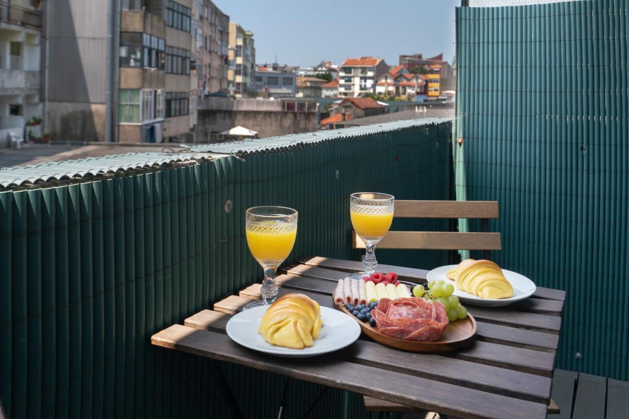 Host Wise - Modern Flats With Stunning Terrace Or Balcony - Central Location ポルト エクステリア 写真
