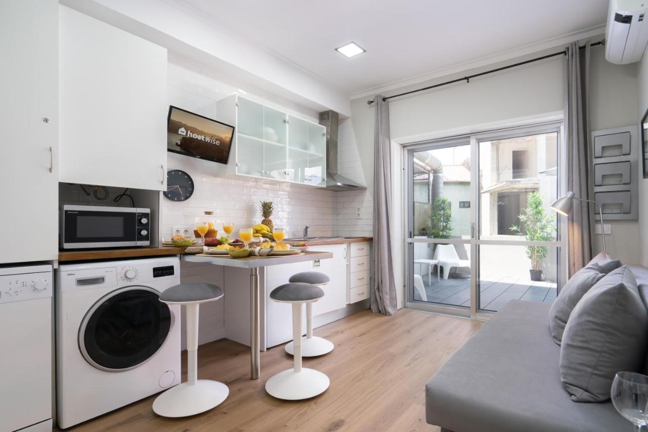 Host Wise - Modern Flats With Stunning Terrace Or Balcony - Central Location ポルト エクステリア 写真