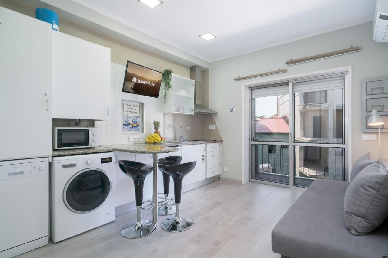 Host Wise - Modern Flats With Stunning Terrace Or Balcony - Central Location ポルト エクステリア 写真