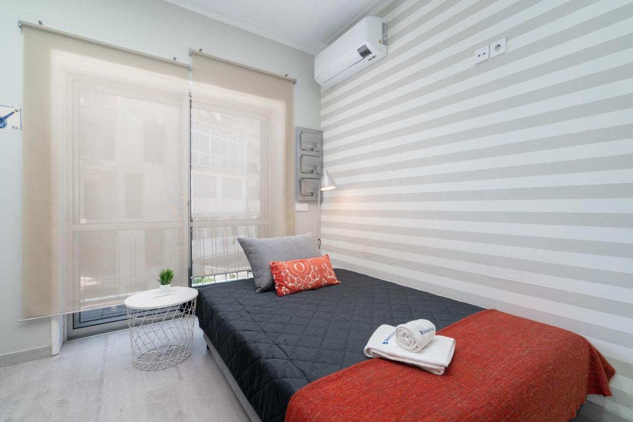 Host Wise - Modern Flats With Stunning Terrace Or Balcony - Central Location ポルト エクステリア 写真